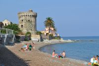 Der Strand liegt ein paar Kilometer nördlich von Bastia.